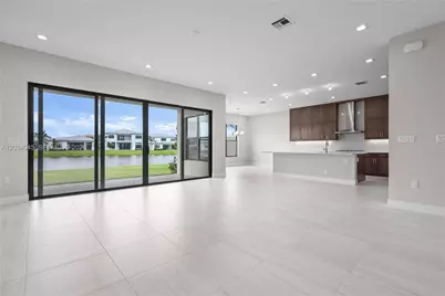 9523 Royal Woods Mnr, Boca Raton, FL 33434 - Photo 9