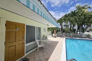 3217 NE 7th Pl, Pompano Beach, FL 33062 - Photo 3