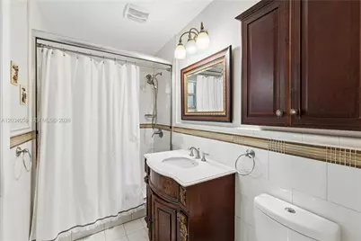 6081 SW 109th Ct, Miami, FL 33173 - Photo 17