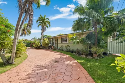 6081 SW 109th Ct, Miami, FL 33173 - Photo 3