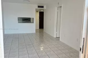 677 SW 9th Ave, Miami, FL 33130 - Photo 13