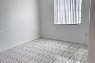 677 SW 9th Ave, Miami, FL 33130 - Photo 9