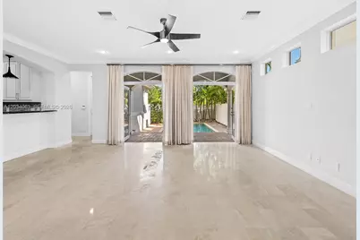 821 SE 2nd Ct, Fort Lauderdale, FL 33301 - Photo 23