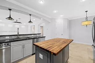821 SE 2nd Ct, Fort Lauderdale, FL 33301 - Photo 19