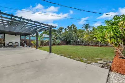 1000 N 17th Ave, Hollywood, FL 33020 - Photo 25