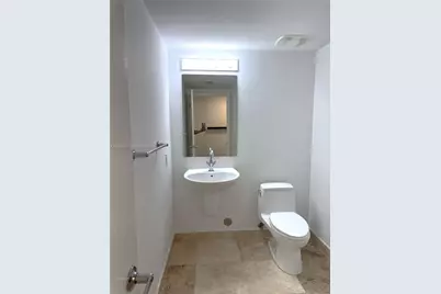 41 SE 5th St #911, Miami, FL 33131 - Photo 13