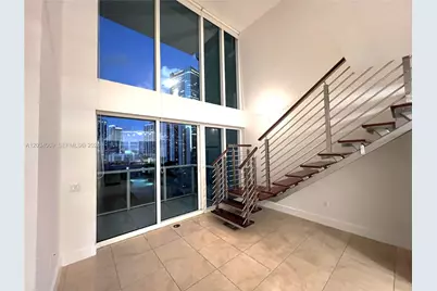 41 SE 5th St #911, Miami, FL 33131 - Photo 43