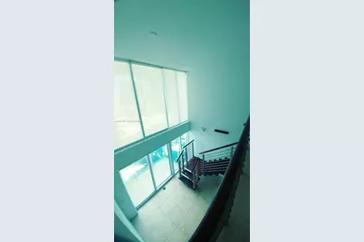 41 SE 5th St #911, Miami, FL 33131 - Photo 29