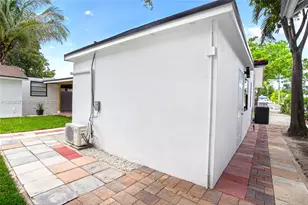9290 NW 32nd Ct Rd, Miami, FL 33147 - Photo 63
