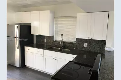 2444 SW 58 Mnr, Dania Beach, FL 33312 - Photo 7