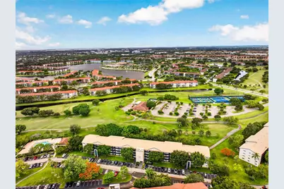 700 SW 128th Ave #306C, Pembroke Pines, FL 33027 - Photo 1