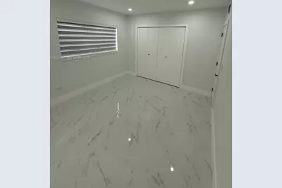 521 E 33rd St, Hialeah, FL 33013 - Photo 23