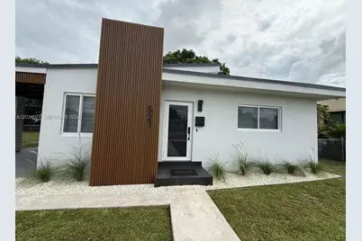 521 E 33rd St, Hialeah, FL 33013 - Photo 3