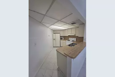 9429 Fontainebleau Blvd #207-33, Miami, FL 33172 - Photo 5