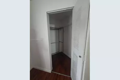 9429 Fontainebleau Blvd #207-33, Miami, FL 33172 - Photo 11