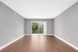5961 N Falls Cir Dr, Lauderhill, FL 33319 - Photo 5