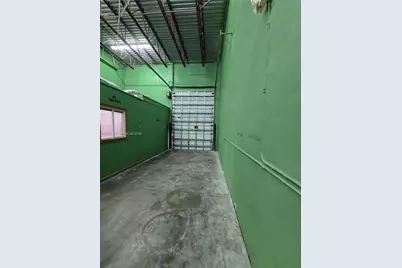 1745 W 37th St #17, Hialeah, FL 33012 - Photo 19