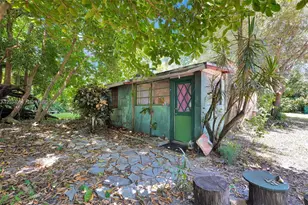 8238 NE 9th Ave, Miami, FL 33138 - Photo 33