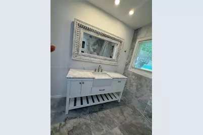8238 NE 9th Ave, Miami, FL 33138 - Photo 19