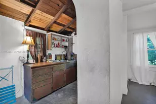 8238 NE 9th Ave, Miami, FL 33138 - Photo 43