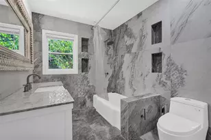 8238 NE 9th Ave, Miami, FL 33138 - Photo 25