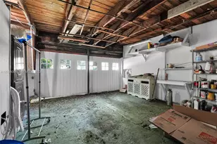 8238 NE 9th Ave, Miami, FL 33138 - Photo 35