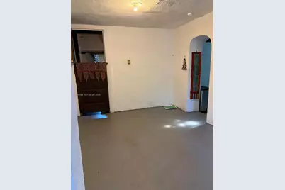 8238 NE 9th Ave, Miami, FL 33138 - Photo 43