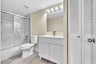 9124 Collins Ave, Surfside, FL 33154 - Photo 21