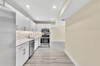 9124 Collins Ave #304, Surfside, FL 33154 - Photo 9