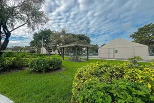 8520 SW 133rd Avenue Rd, Miami, FL 33183 - Photo 15