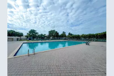 8520 SW 133rd Ave Rd #424, Miami, FL 33183 - Photo 11