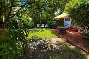 452 SW 26th Rd, Miami, FL 33129 - Photo 17