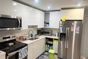 7208 Fairway Dr, Miami Lakes, FL 33014 - Photo 5