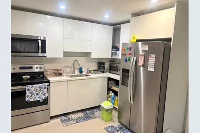 7208 Fairway Dr #I11, Miami Lakes, FL 33014 - Photo 3