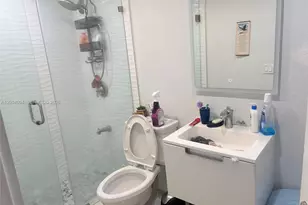7208 Fairway Dr, Miami Lakes, FL 33014 - Photo 7
