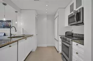 10275 Collins Ave, Bal Harbour, FL 33154 - Photo 11