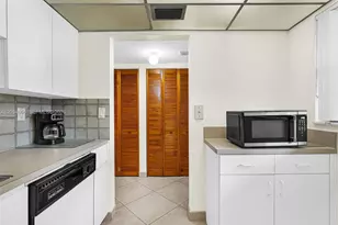 10825 SW 112th Ave, Miami, FL 33176 - Photo 11