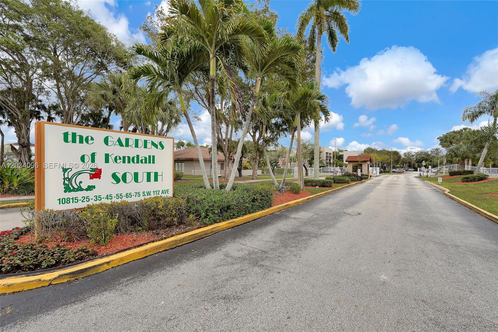 10825 SW 112th Ave #216 - 10825 SW 112th Ave #216, Miami, FL 33176 Luxury Property | Jose Angel Pina