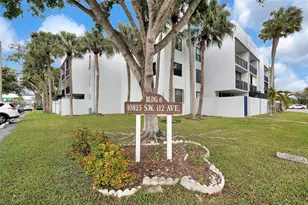 10825 SW 112th Ave, Miami, FL 33176 - Photo 37