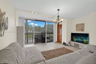 10825 SW 112th Ave, Miami, FL 33176 - Photo 15