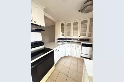 2200 Park Ln #105, Hollywood, FL 33021 - Photo 3