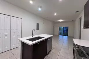 8265 NW 41st St, Doral, FL 33166 - Photo 3