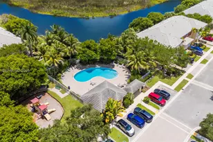 7782 Paddock Pl, Davie, FL 33328 - Photo 1