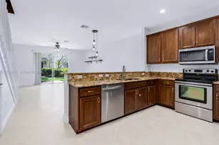 7782 Paddock Pl, Davie, FL 33328 - Photo 7
