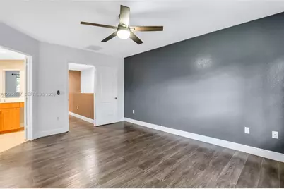 7782 Paddock Pl, Davie, FL 33328 - Photo 11