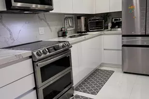 3800 S Ocean Dr, Hollywood, FL 33019 - Photo 9