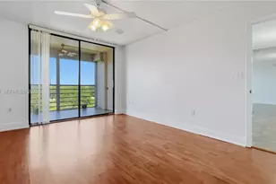 1300 St Charles Pl, Pembroke Pines, FL 33026 - Photo 29