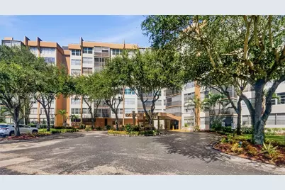 1300 Saint Charles Pl #620, Pembroke Pines, FL 33026 - Photo 23