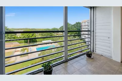 1300 Saint Charles Pl #620, Pembroke Pines, FL 33026 - Photo 1
