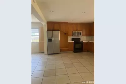 18715 NE 18th Ave, Miami, FL 33179 - Photo 9